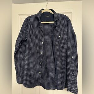 men’s Come Ca Ism Button Down Shirt Size L (fits like a M)